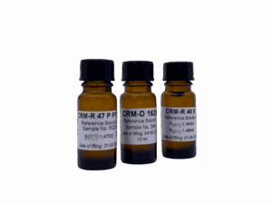 Certified reference material for refractometers